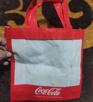 Lote Coca-Cola: Lata, Cortador Pizza y Más