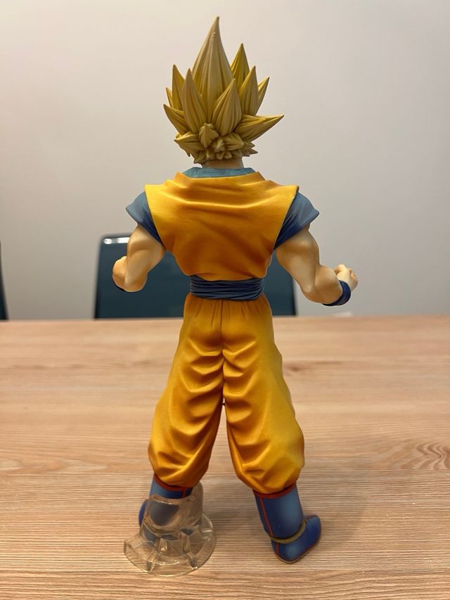 Figura Goku Super Saiyajin
