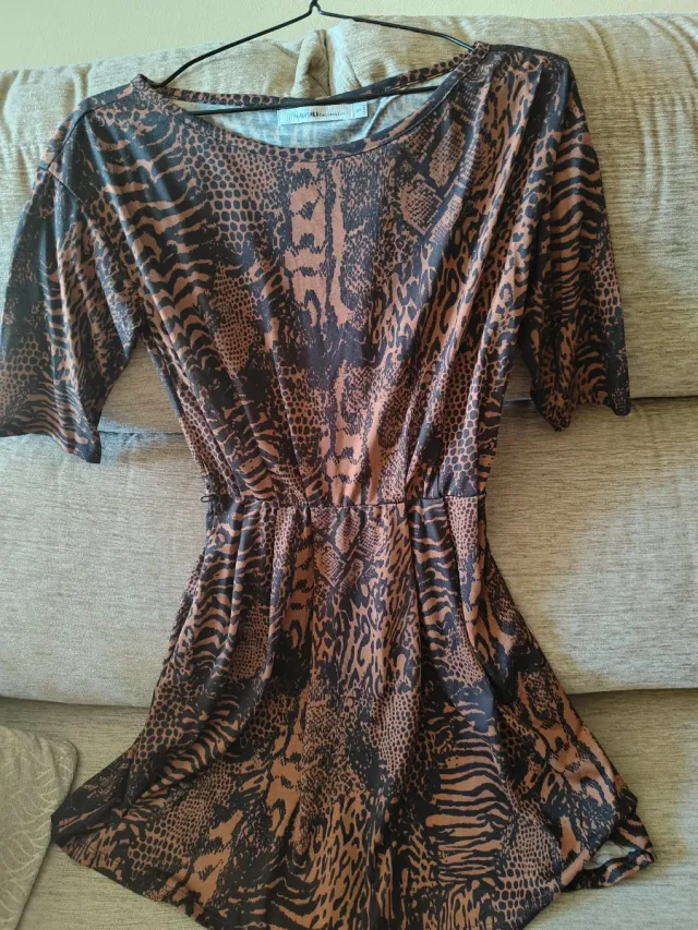Vestido estampado marrón y negro
