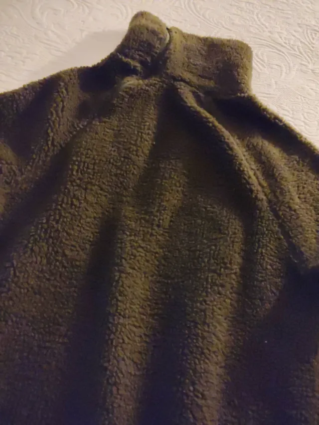 Polar marrón cuello alto