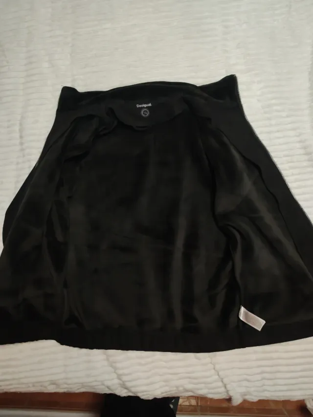 Abrigo Desigual Negro Talla XL