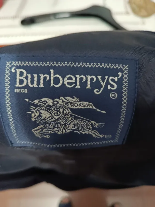 Abrigo de paño Burberrys hombre azul marino.