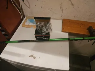 Caña de pescar telescópica verde