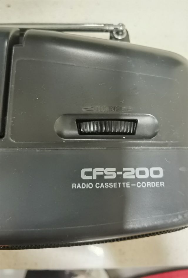 Radio Cassette Sony CFS-200