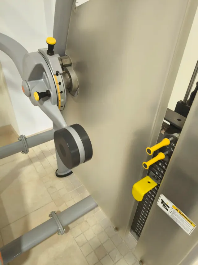 Máquinas gimnasio SportsArt Pullover