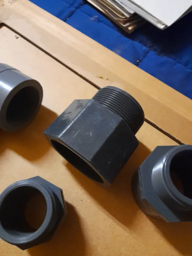 Lote piezas PVC presión