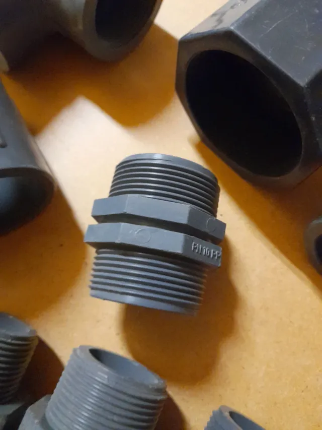 Lote piezas PVC presión