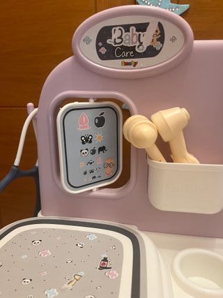 Centro Cuidado Muñecas Smoby con Accesorios