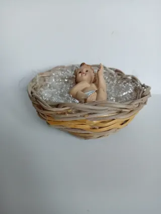 Piccolo cestino intrecciato