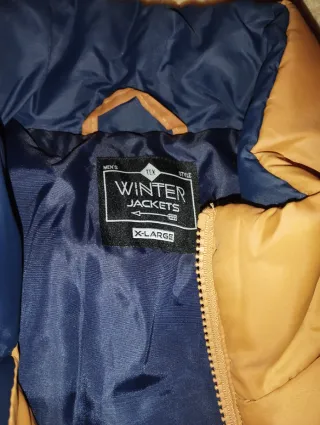 Chaleco naranja y negro