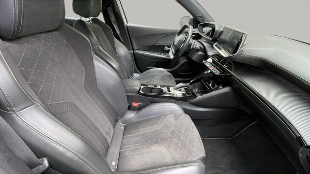 Peugeot 2008 PureTech 155 S&S GT EAT8 115 kW (155 CV)