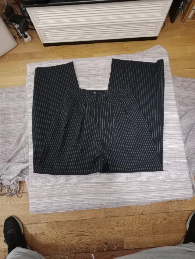Pantalón Zara rayas mujer negro