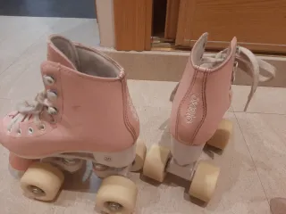 Patines artísticos rosas talla 30