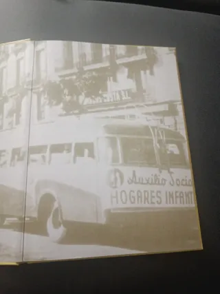 Paracuellos 1 (Carlos Giménez) (Spanish Edition)