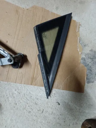 Cristal lateral Seat Ibiza 6J delantero