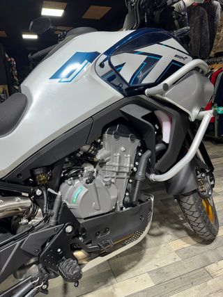 CFMOTO 800 MT EXPLORE .