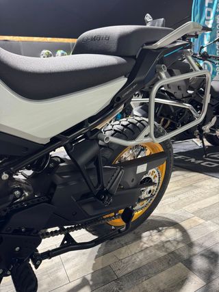 CFMOTO 800 MT EXPLORE .