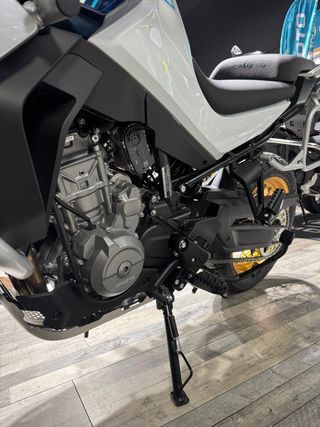 CFMOTO 800 MT EXPLORE .