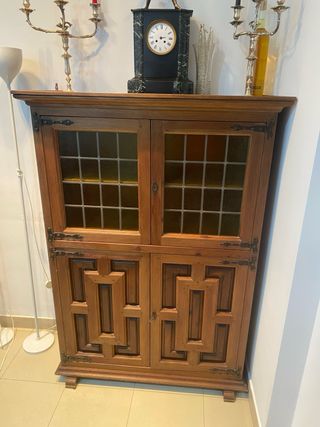 Armario vintage madera y cristal