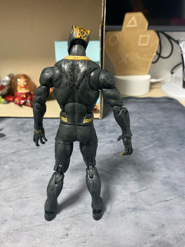 Figura Marvel Legends Black Panther