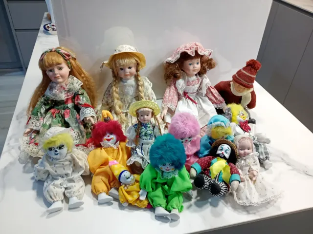 Lott di bambole in porcellana e clown