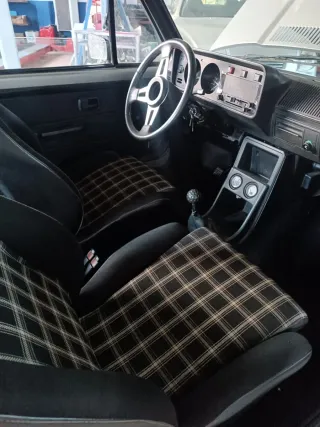 Volkswagen Golf 1977