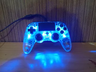 Mando PS4 Transparente Azul LED