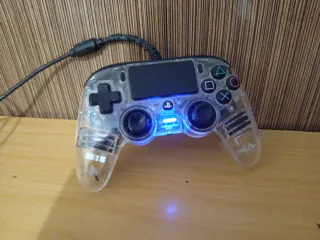 Mando PS4 Transparente Azul LED