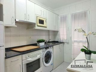 Piso en venta en Masustegui-Monte Caramelo en Bilbao