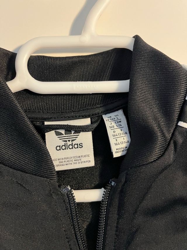 Sudadera Adidas Negra Cremallera talla 13/14 años