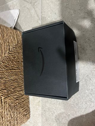 Amazon Echo Spot - Poco Uso, con caja y cargador