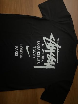 Camiseta Stussy x Nike