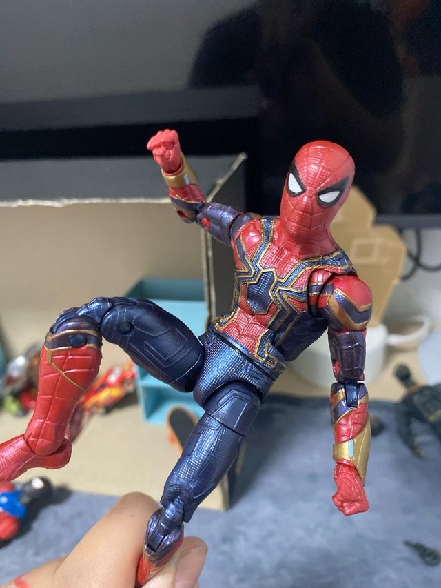 Marvel Legends Figura de Acción