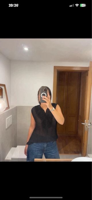 Blusa transparente negra. Talla grande