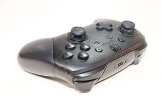 Mando Pro Nintendo Switch Negro