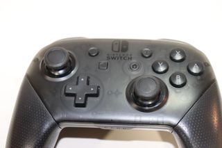 Mando Pro Nintendo Switch Negro