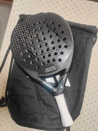 Adidas Metalbone Carbon Control