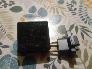 Caricabatterie Nikon EH-70P Presa Europea/USA