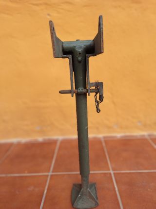 DODGE M37 Soporte trasero para Remolque M101