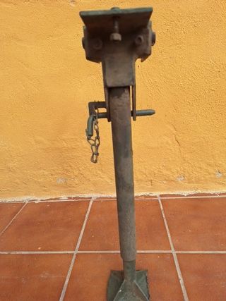 DODGE M37 Soporte trasero para Remolque M101