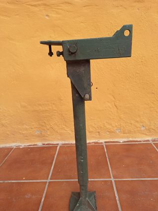 DODGE M37 Soporte trasero para Remolque M101