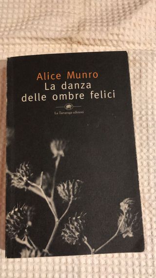 La danza delle ombre felici