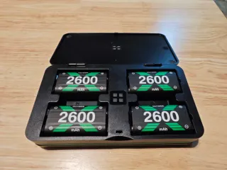 Base Carga + 4 Baterías Xbox + Regalo