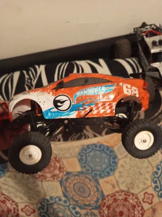 Coche RC Hot Wheels Todoterreno