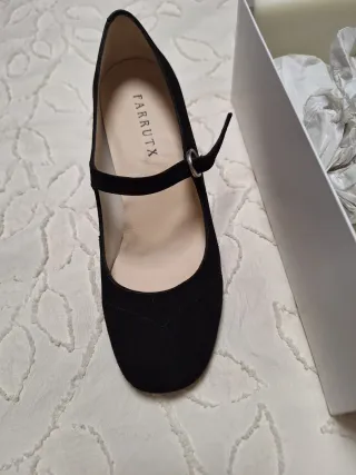 Sandalias Farrutx con Tacón Madera Negro