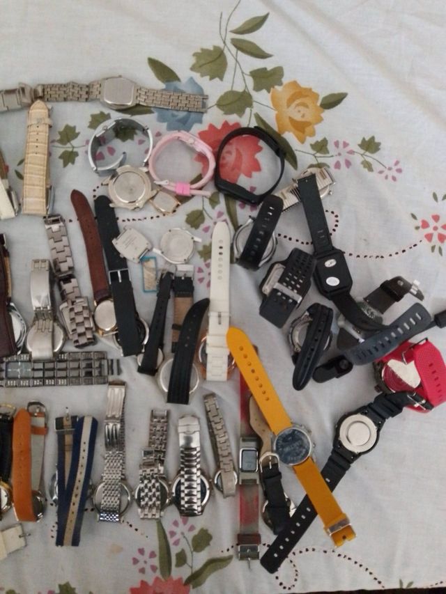 Lote de relojes variados