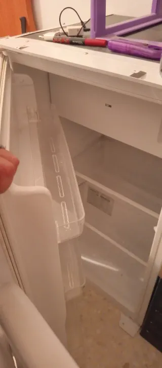 Frigorífico pequeño con congelador