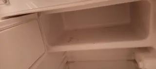 Frigorífico pequeño con congelador