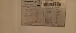 Frigorífico pequeño con congelador