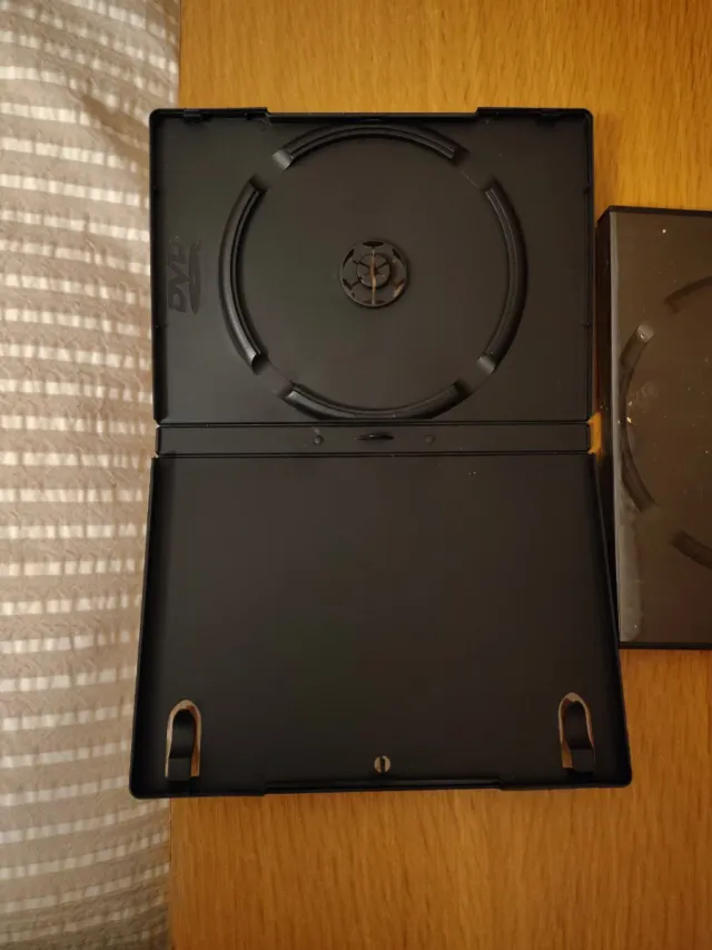 Carcasas DVD Nuevas . 76 unidades